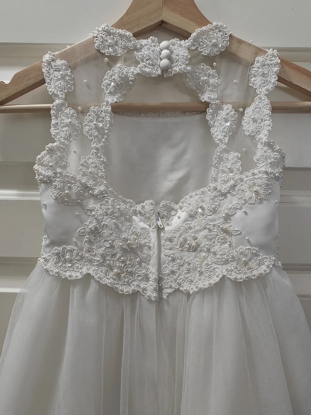 QDavid's Bridal White Floral Lace Flower Girl Dress 4 - Picture 9 of 11